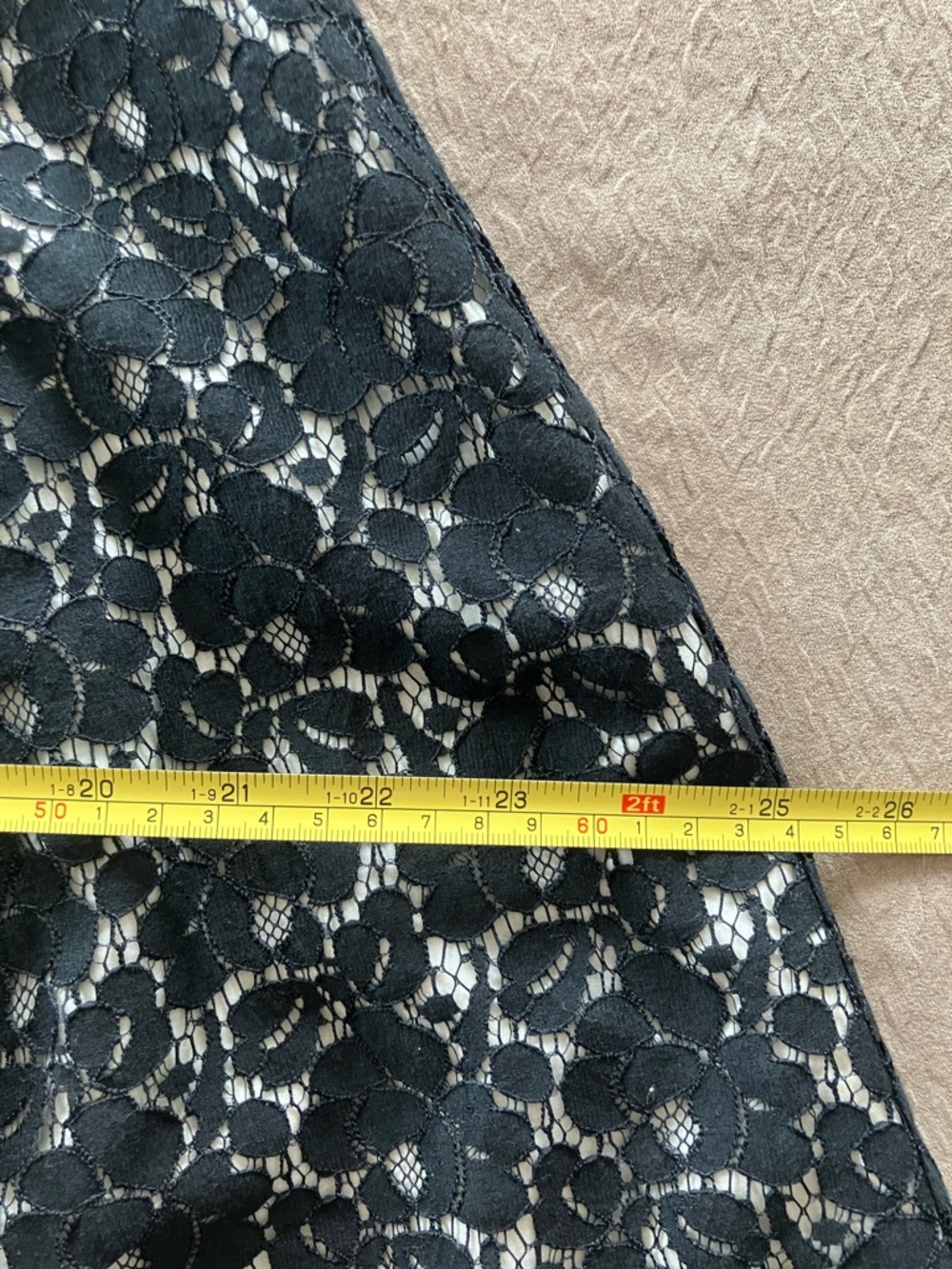 Talbots Black Lace A-Line Skirt Size 12 Cotton Blend Lined Knee Length Classic - Picture 11 of 13